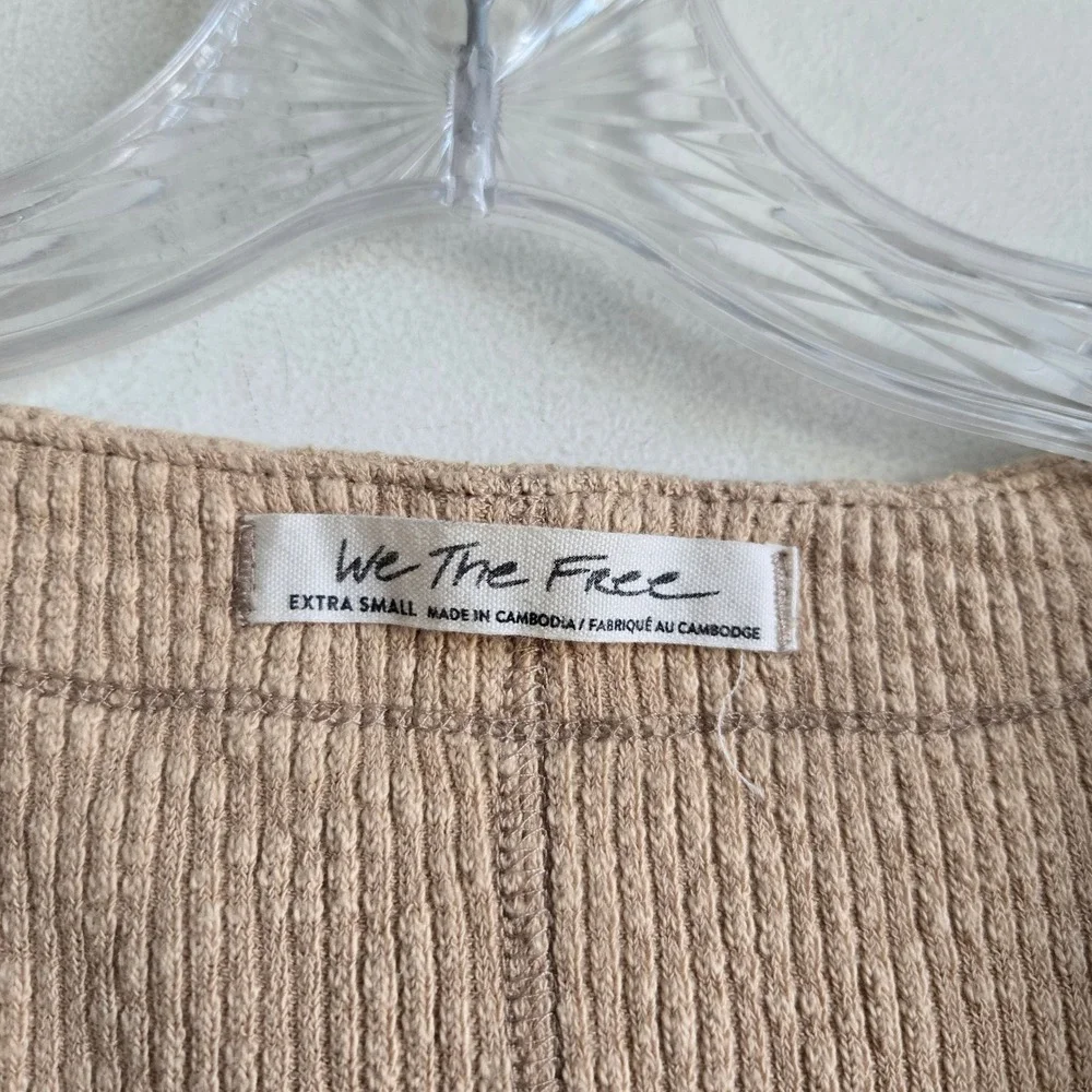 We The Free XS Wrap Front Thermal Womens Tan Excellent Waffle Knit Cropped Top
